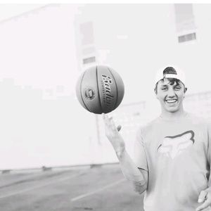 Meet your Posher, Keevan